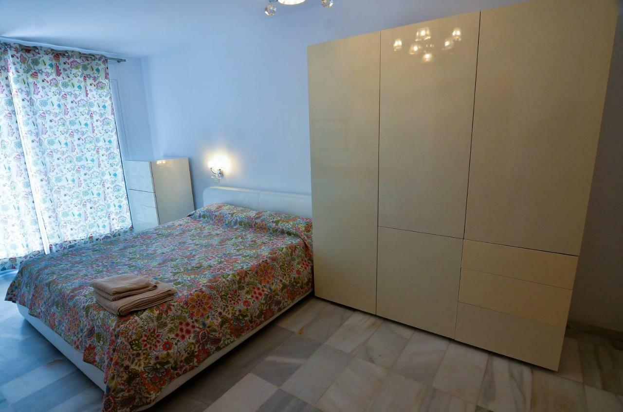 Alcazaba Beach Apartment 3302 에스테포나 외부 사진